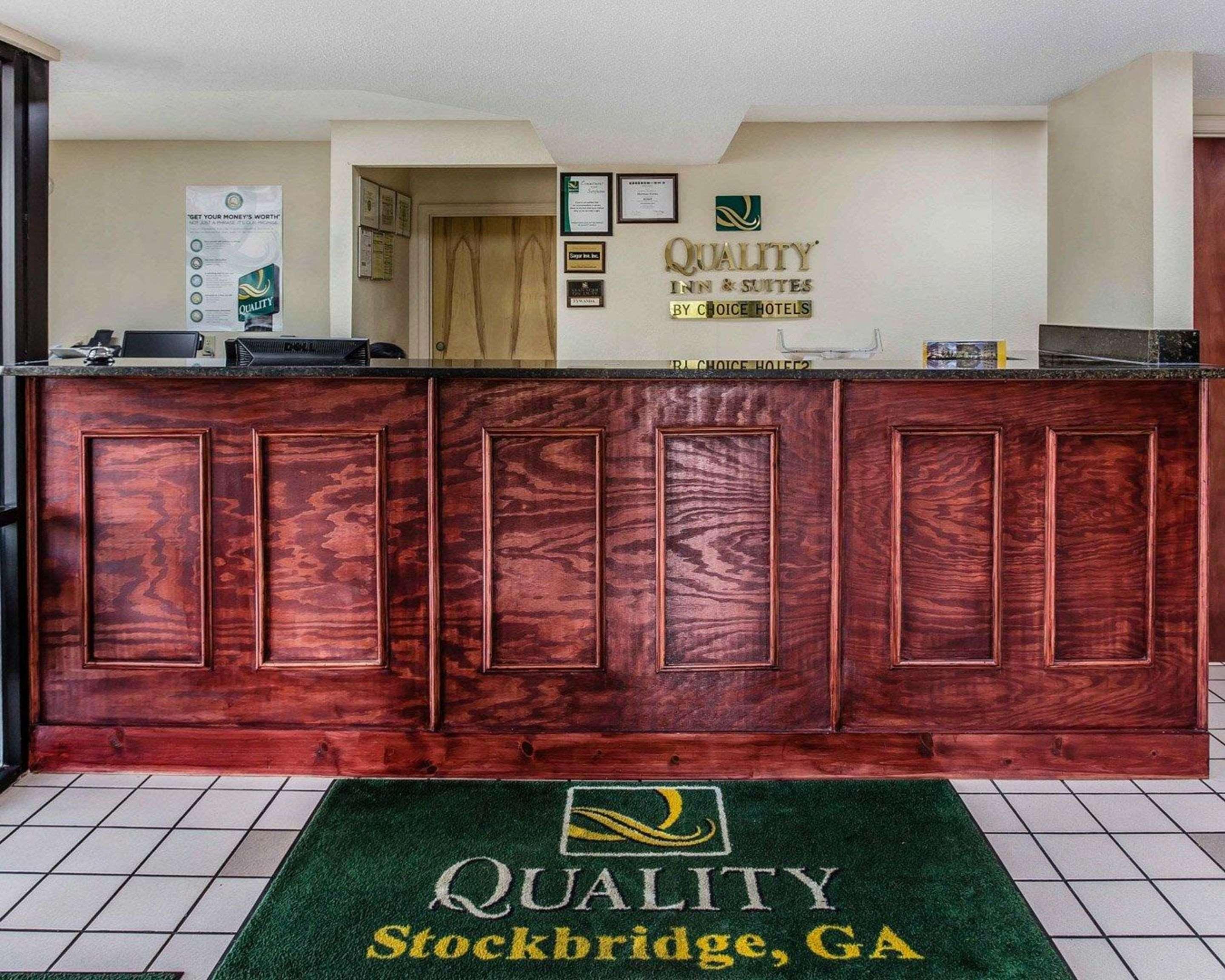 Quality Inn & Suites Stockbridge Atlanta South I-75 מראה חיצוני תמונה